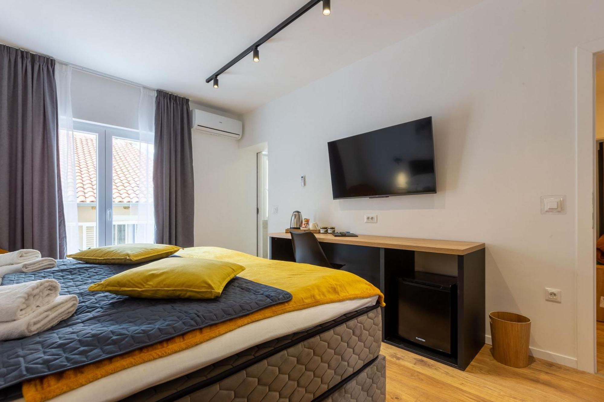 2M Exclusive Rooms Задар Екстер'єр фото