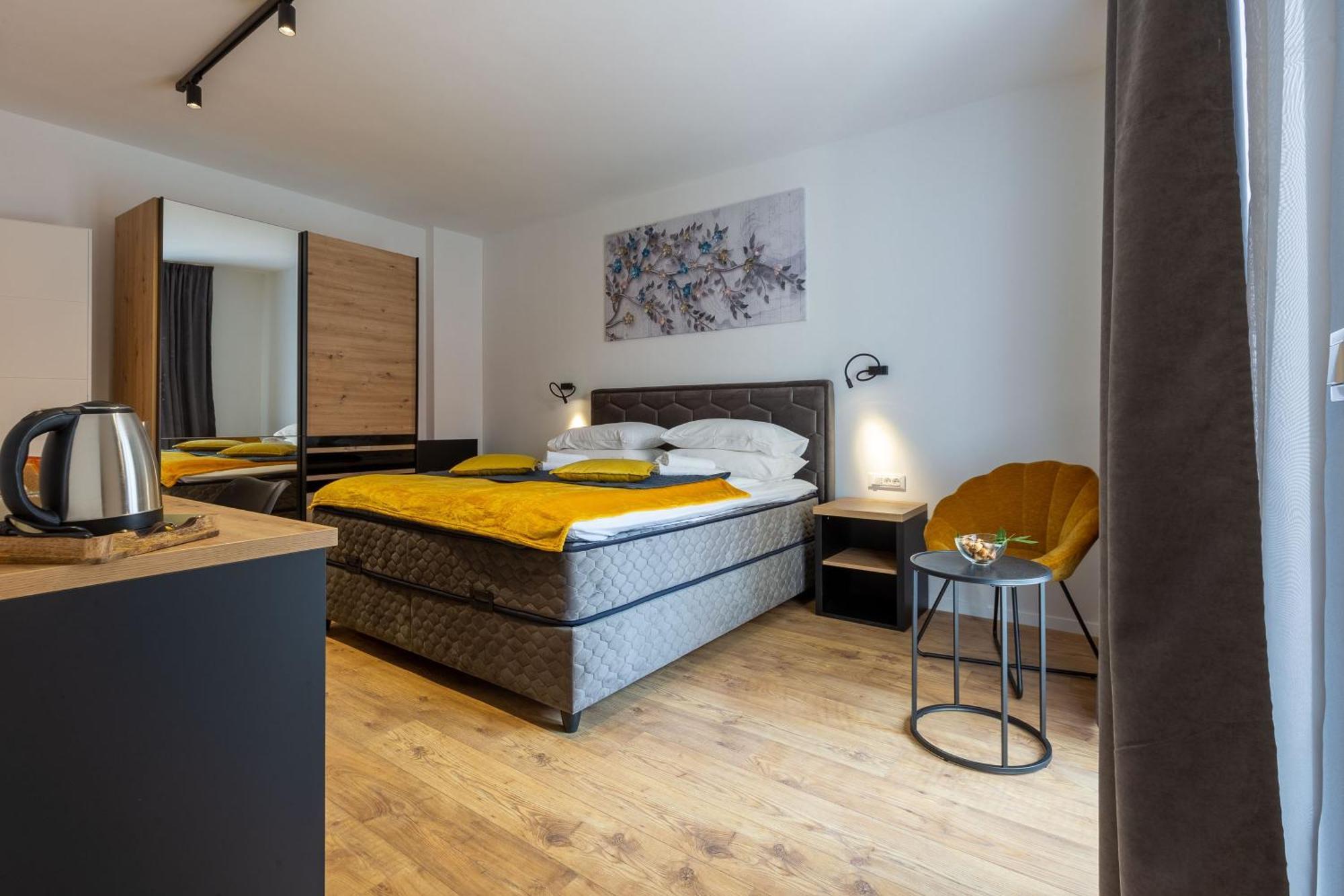 2M Exclusive Rooms Задар Екстер'єр фото